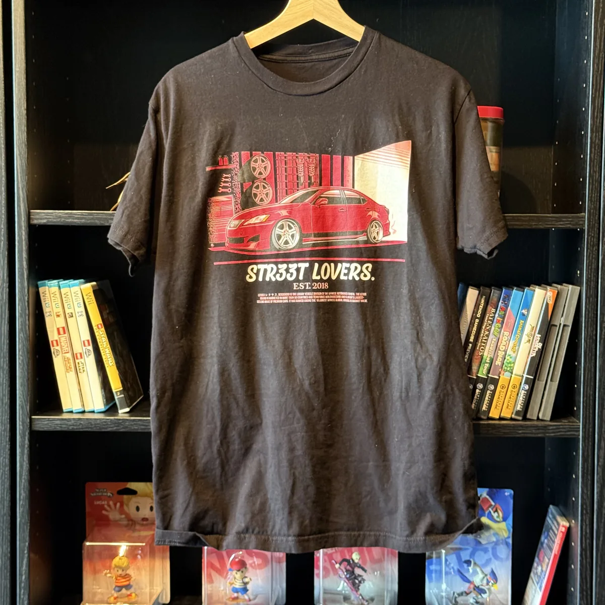 Str33t Lovers Red Coupe Tee — Very Good — NOSTOS Duluth GA