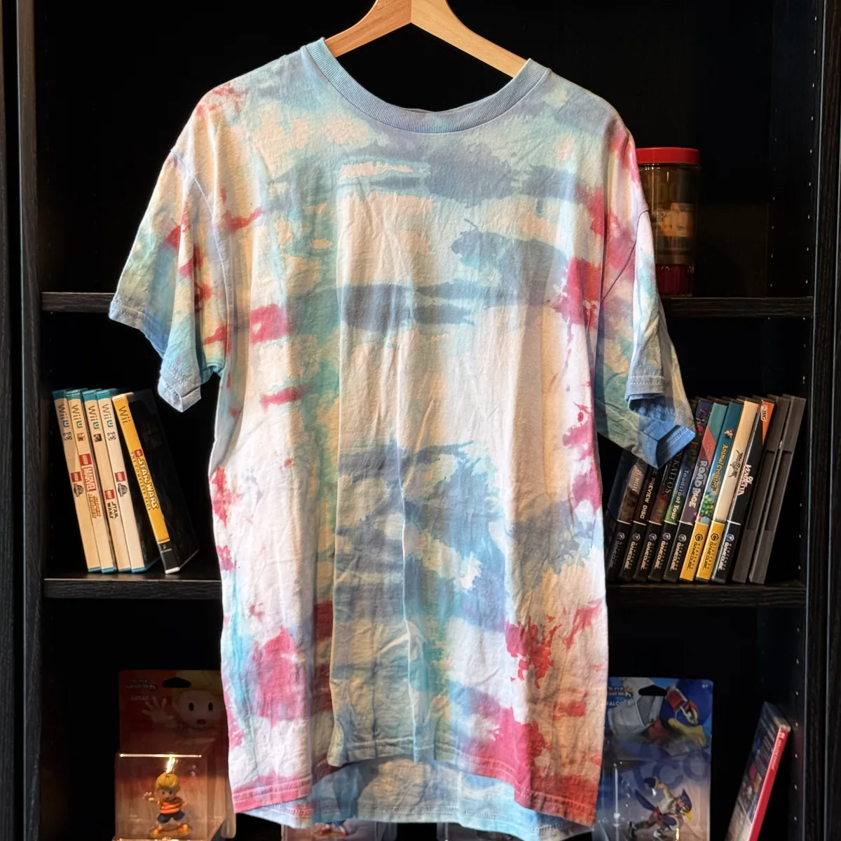 Tie-Dye Tee (Cloudy Blue) — Very Good — NOSTOS Duluth GA