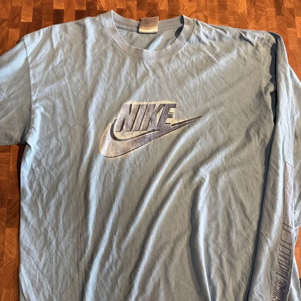 Nike Big Swoosh Long Sleeve - Good - NOSTOS Duluth GA