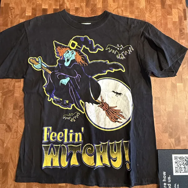 Feelin' Witchy Halloween Tee - Good - NOSTOS Duluth GA