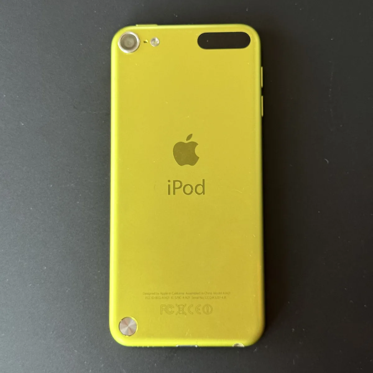 Apple iPod touch (5th Generation) 32GB - Yellow - Very Good - NOSTOS Duluth GA - view 2