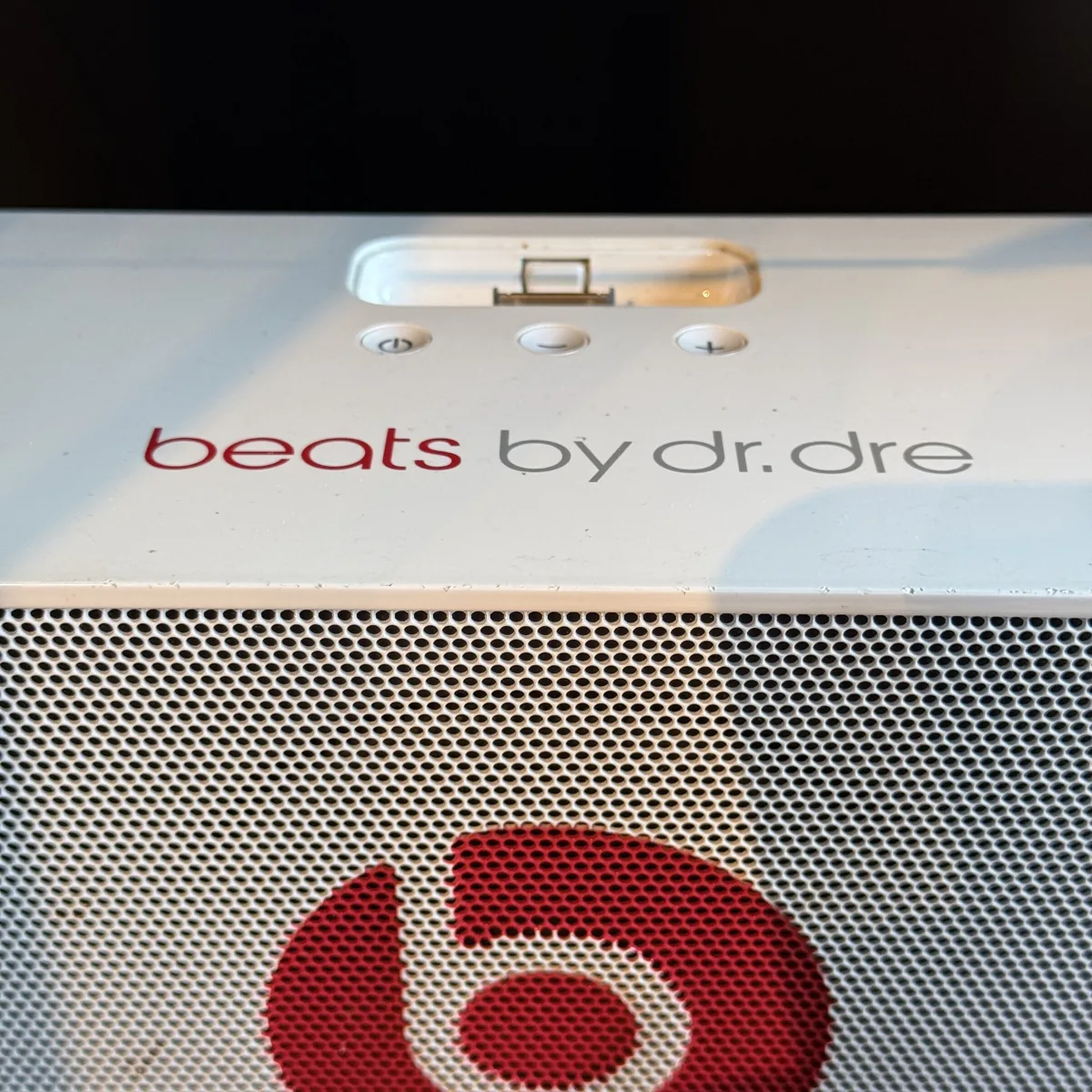 Beats by Dr. Dre Beatbox - White - Very Good - NOSTOS Duluth GA - view 2