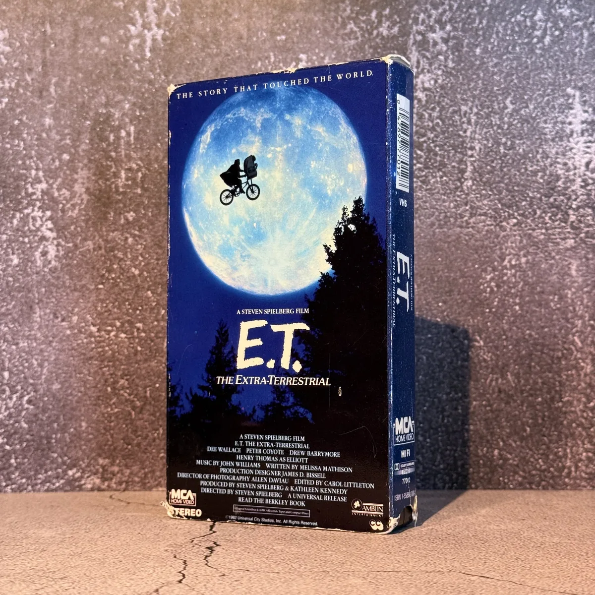 E.T. The Extra-Terrestrial (VHS) — Good — NOSTOS Duluth GA