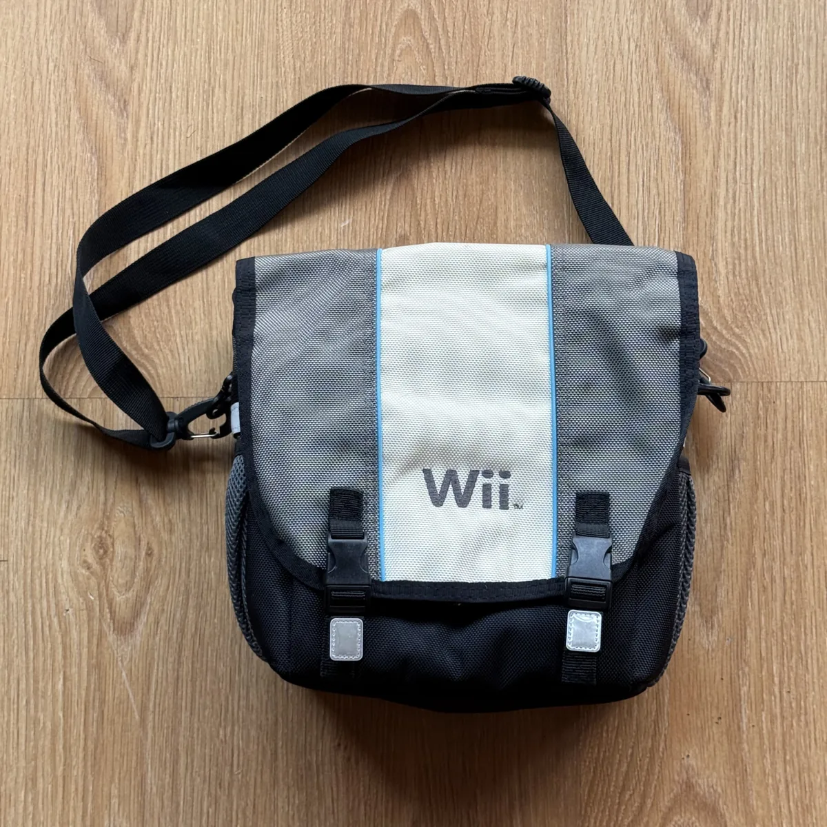 Nintendo Wii Carry Bag - Nintendo Wii - Very Good - NOSTOS Duluth GA