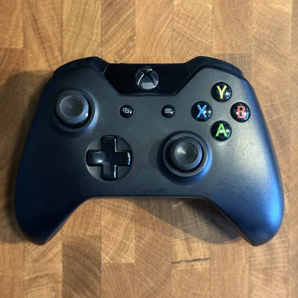 Xbox One Wireless Controller (Black) - Xbox One - Good - NOSTOS Duluth GA