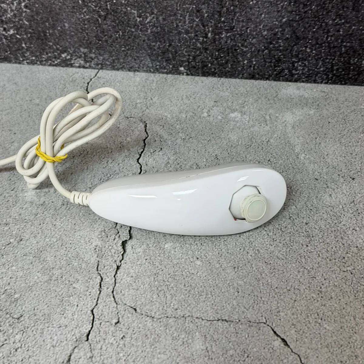 Wii Nunchuk [White] - Nintendo Wii - Loose - NOSTOS Duluth GA