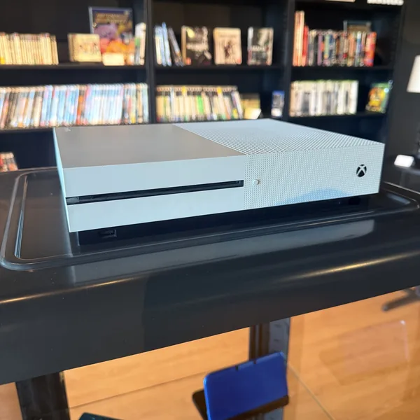 Xbox One S Console (1TB, White) - Xbox One - Loose - NOSTOS Duluth GA