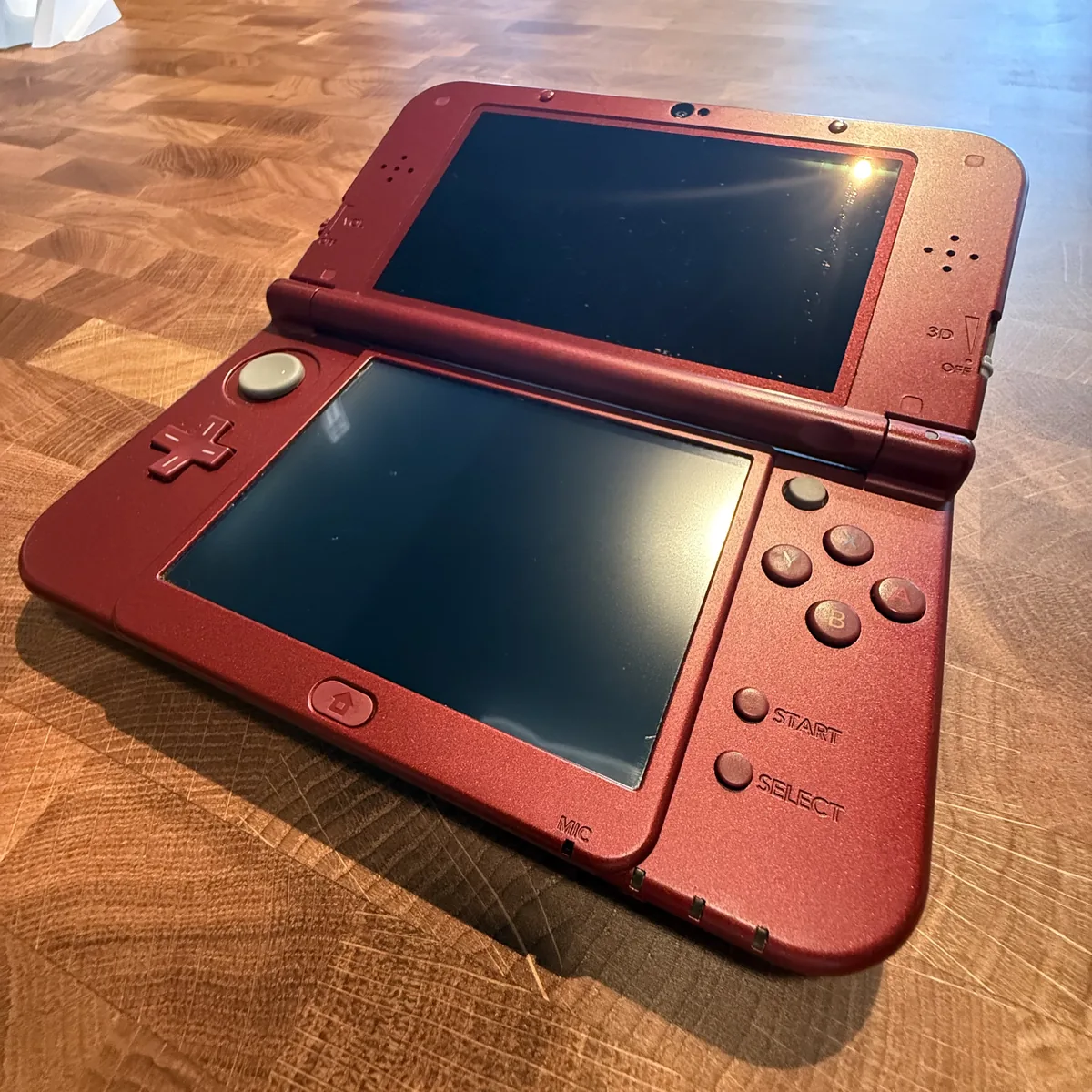 New Nintendo 3DS XL (Red) - Nintendo 3DS - Loose - NOSTOS Duluth GA