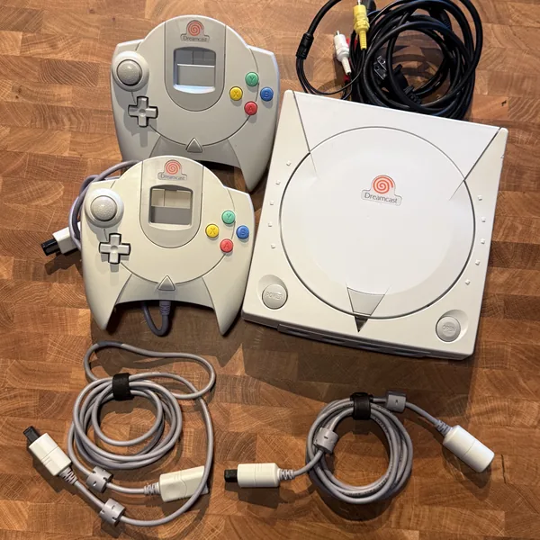 Sega Dreamcast Console with 2 Controllers - Sega Dreamcast - Loose - NOSTOS Duluth GA