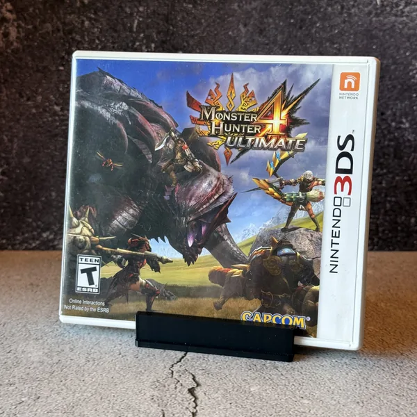 Monster Hunter 4 Ultimate - Nintendo 3DS - CIB (Complete In Box) - NOSTOS Duluth GA