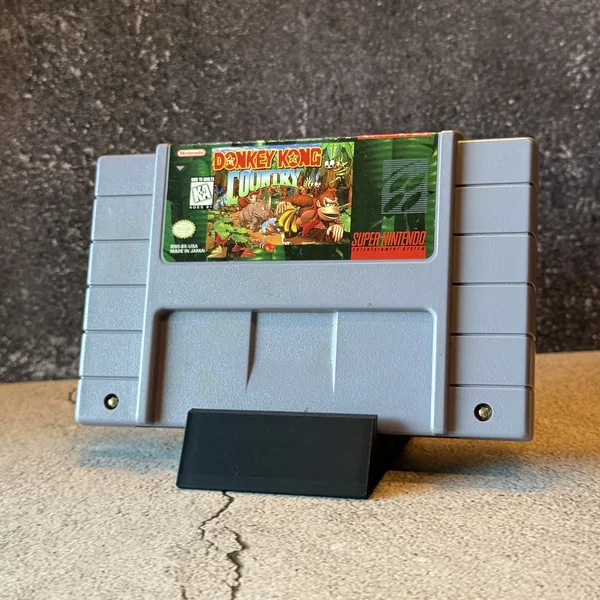 Donkey Kong Country - Super Nintendo Entertainment System (SNES) - Loose - NOSTOS Duluth GA