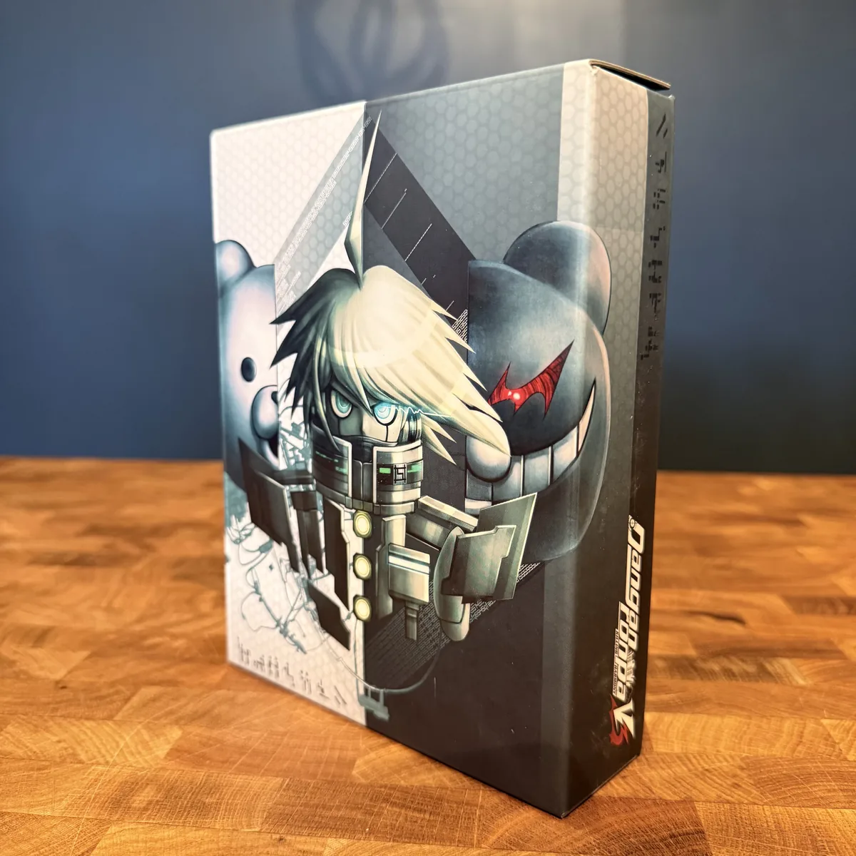 Danganronpa V3: Killing Harmony Limited Edition - PlayStation 4 - Box & Game (No Manual) - NOSTOS Duluth GA - view 2