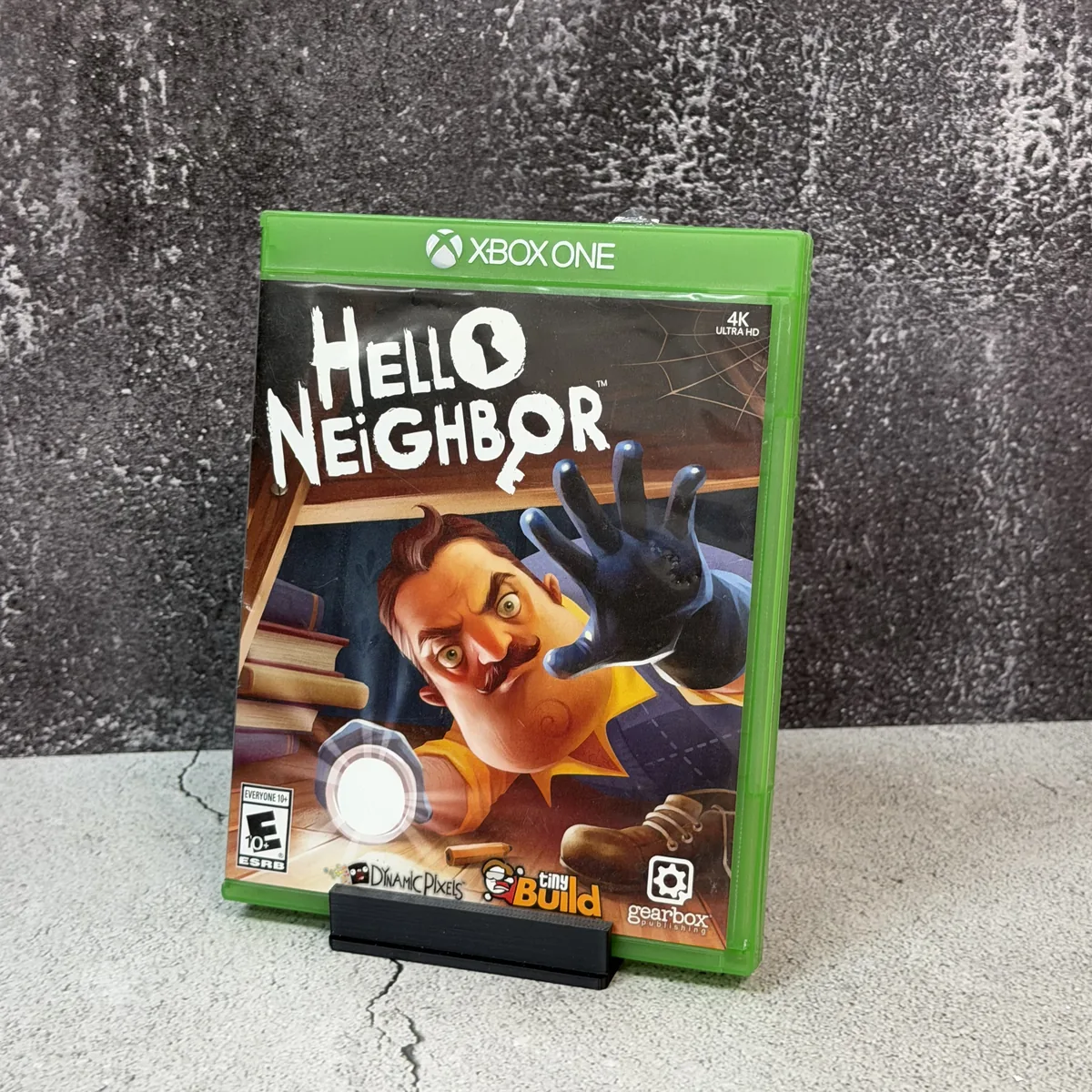 Hello Neighbor - Xbox One - Box & Game (No Manual) - NOSTOS Duluth GA