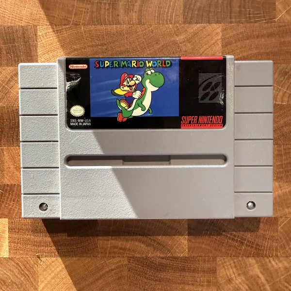 Super Mario World - Super Nintendo Entertainment System (SNES) - Loose - NOSTOS Duluth GA